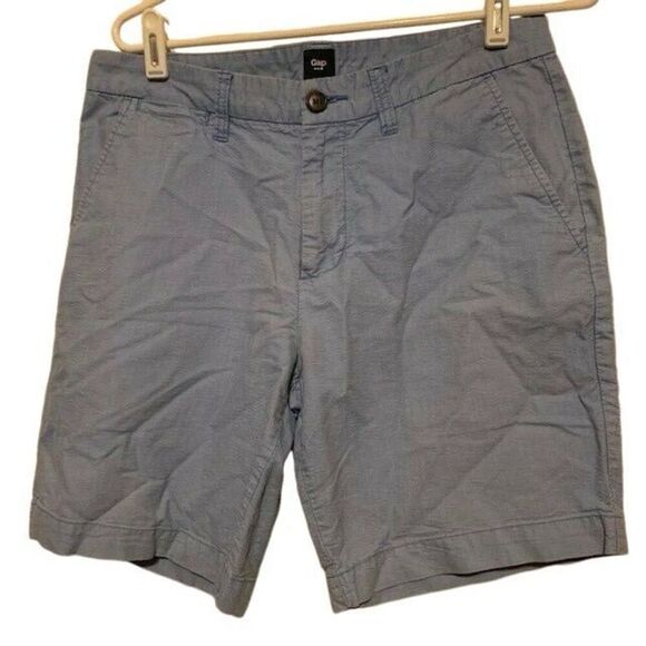 GAP SIZE 32 LIGHT BLUE SHORTS - Picture 1 of 3